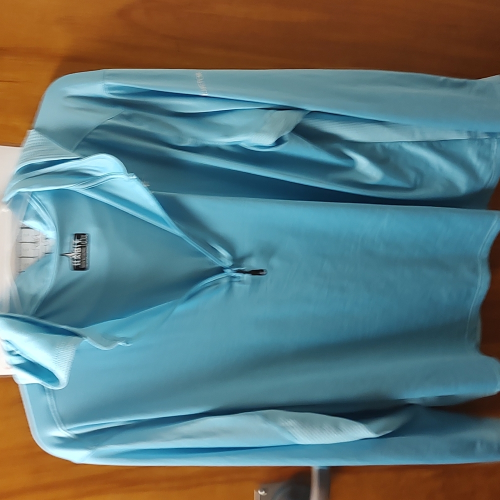 Habit XL Zip sweater with hoodie